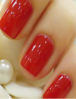 Easy Spray-On Nail Polish